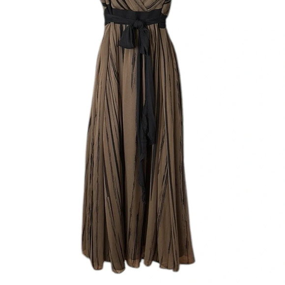 Signature by Robbie Bee Silk Maxi Dress Evening Wear Gown Sheer, Size 16 - Picture 8 of 16